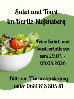 Frisch erholt von unserem Urlaub starten wir gleich mit unserer Salat- und Toastwoche ☺️ komm birbei und genieße feine sommerliche Gerichte auf unserer Terrasse 🤩